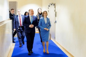La Bruxelles, șefa statului a convenit accesarea mai rapidă a fondurilor europene, avansarea negocierilor privind aderarea la Zona unică de plăți în euro și eliminarea taxelor la roaming